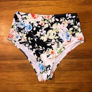 High-wasted floral bikini bottoms